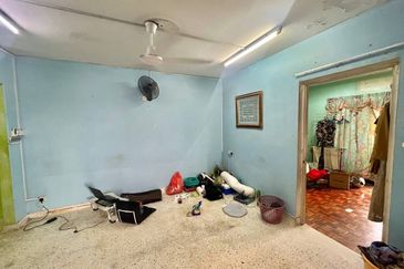 Menara Merak Kayangan