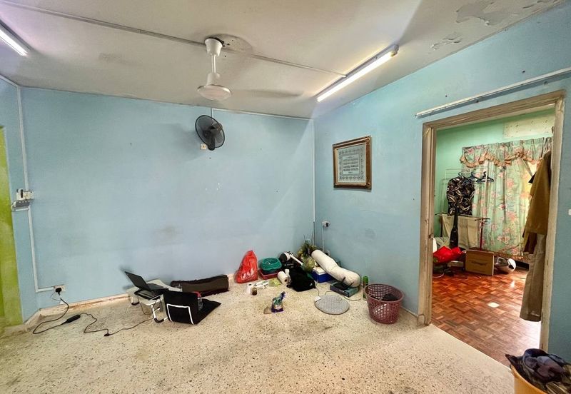 Menara Merak Kayangan