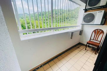 Putra Villa Kondominium