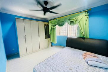 Putra Villa Kondominium