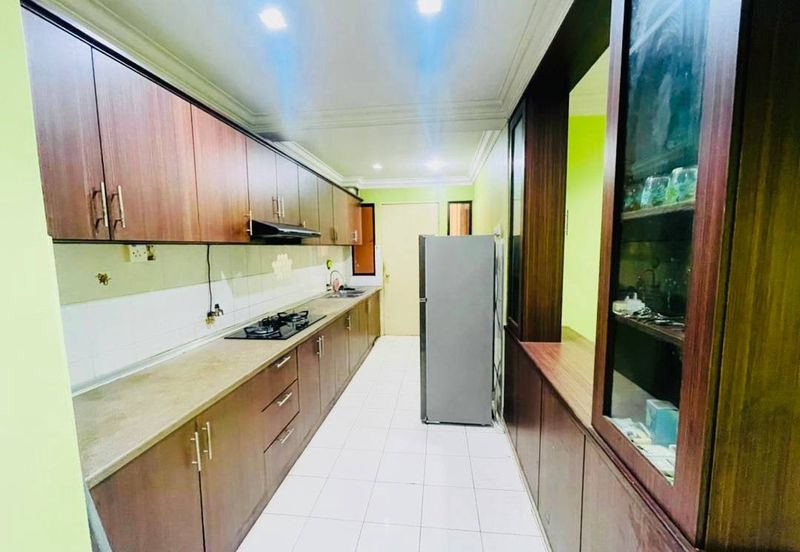 Putra Villa Kondominium