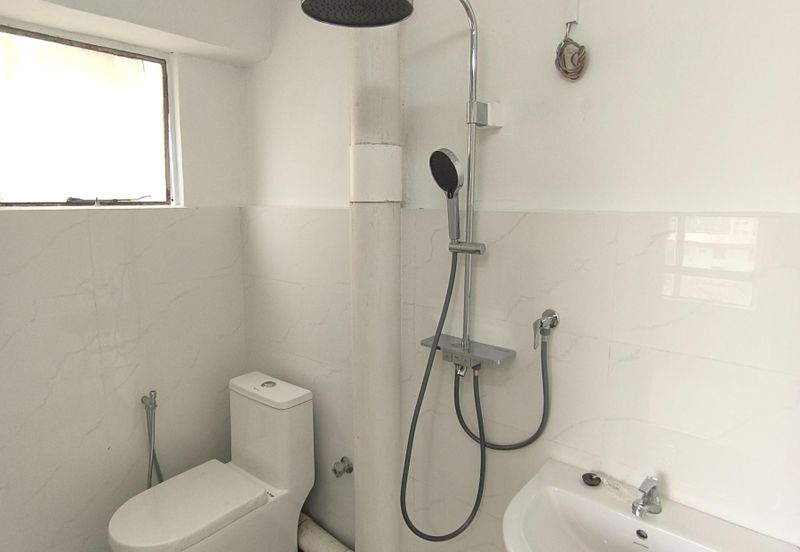 Le Jardine Condominium