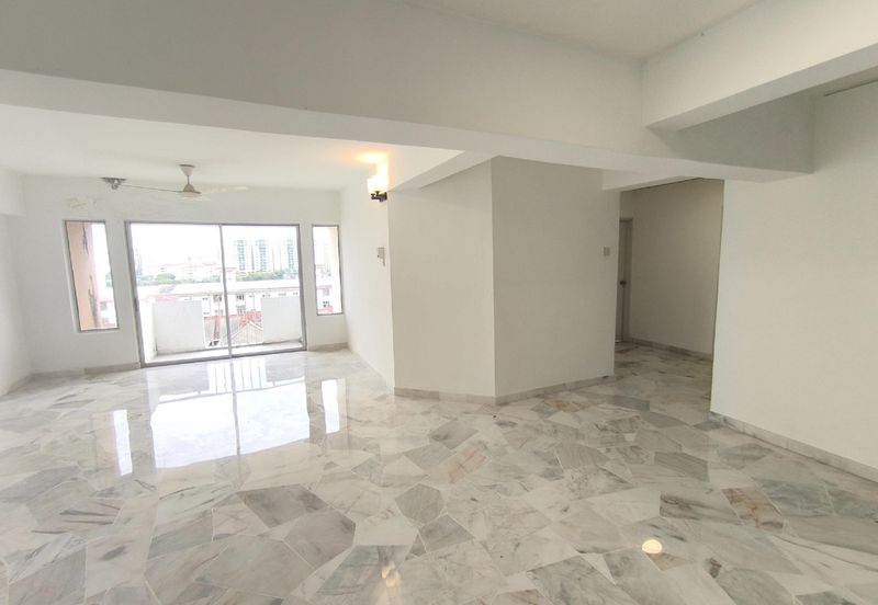 Le Jardine Condominium