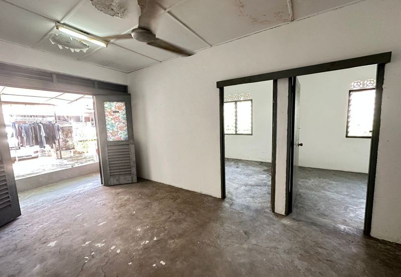 Taman Lembah Keramat AU5