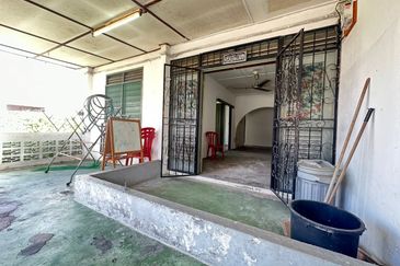 Taman Lembah Keramat AU5