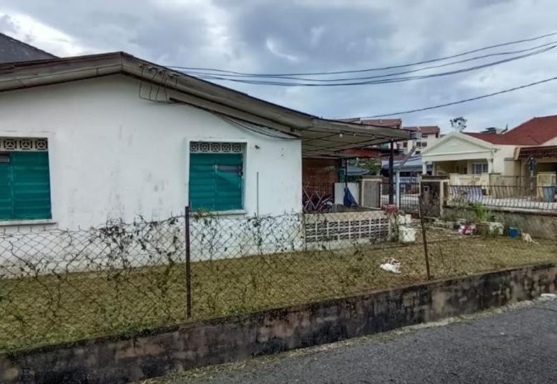 Taman Lembah Keramat AU5