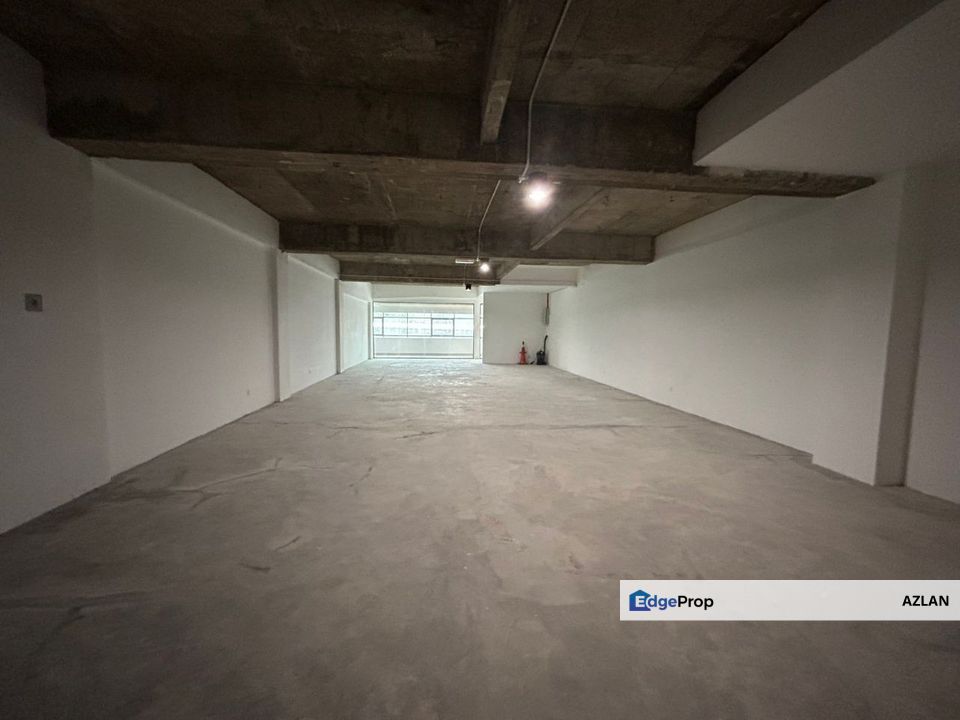 Newly renovated office space with lift carrier-Medan Tuanku, Jalan Sultan Ismail, Kuala Lumpur., Kuala Lumpur, KL City