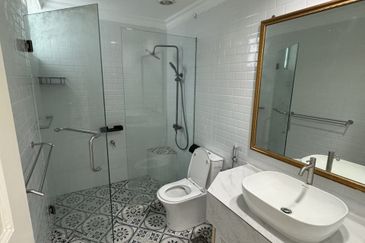 Corinthian Condominium