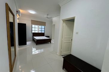 Corinthian Condominium