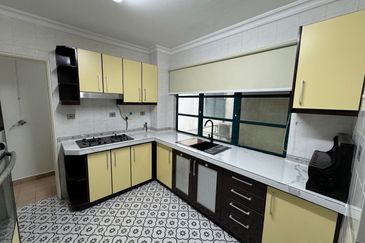 Corinthian Condominium