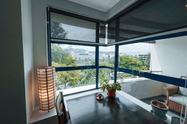 Impiana on the Waterfront