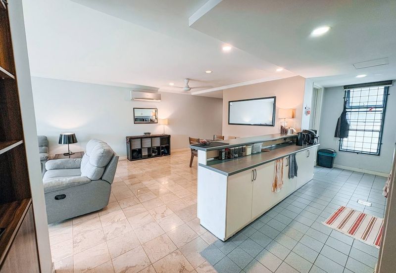 Impiana on the Waterfront