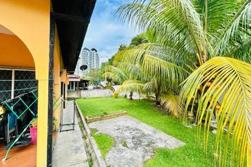 Kampung Datuk Keramat