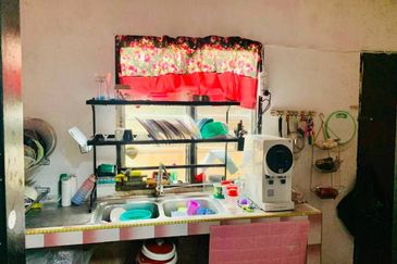 Kampung Datuk Keramat