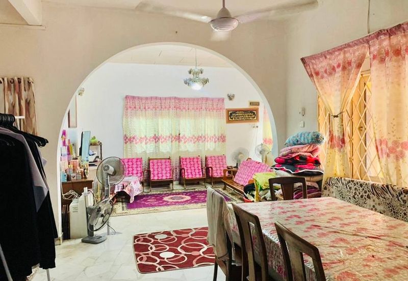 Kampung Datuk Keramat