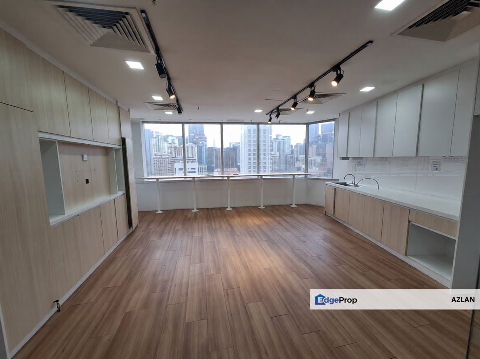 Fitted Office in Bukit Bintang, Business & Tourist attraction area. Walk distance to MRT & Monorail Station., Kuala Lumpur, Bukit Bintang