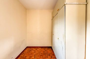 Kondominium Tiara Intan, Taman Bukit Indah