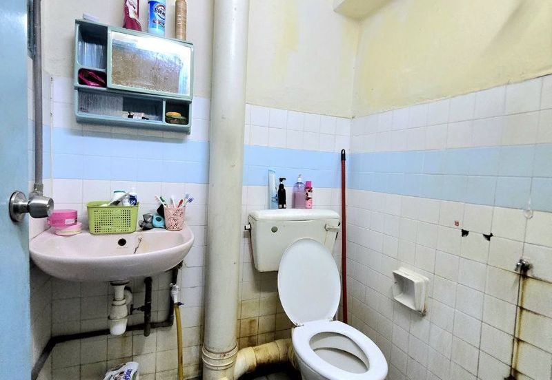 Le Jardine Condominium