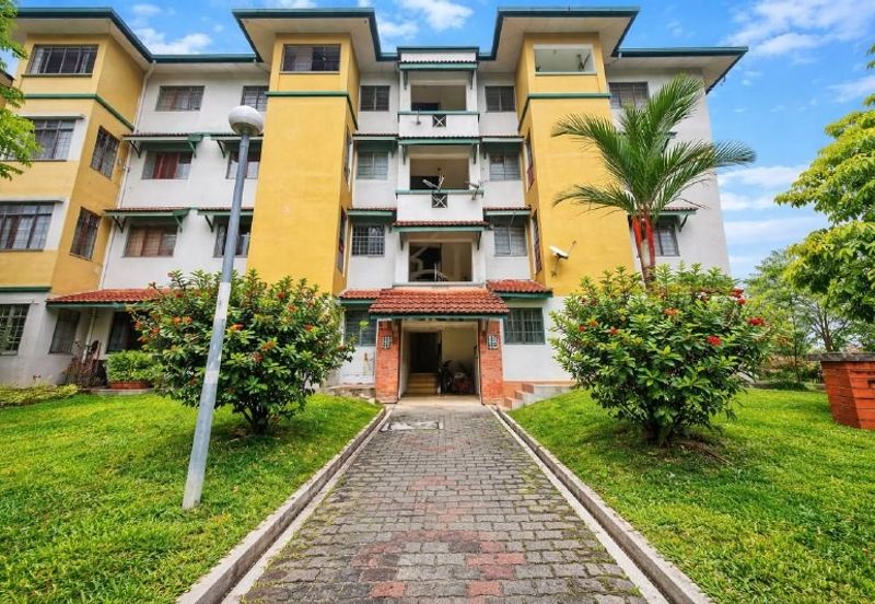 Kenari Apartment