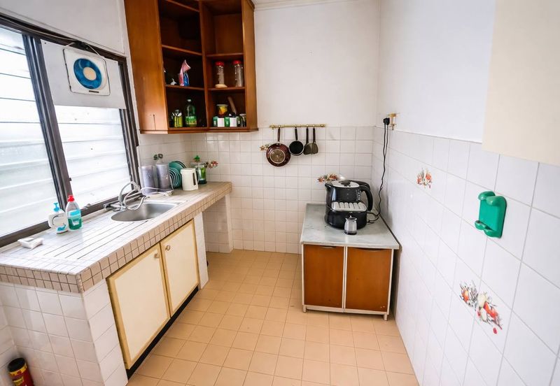Kenari Apartment