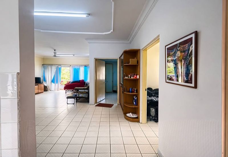 Kenari Apartment