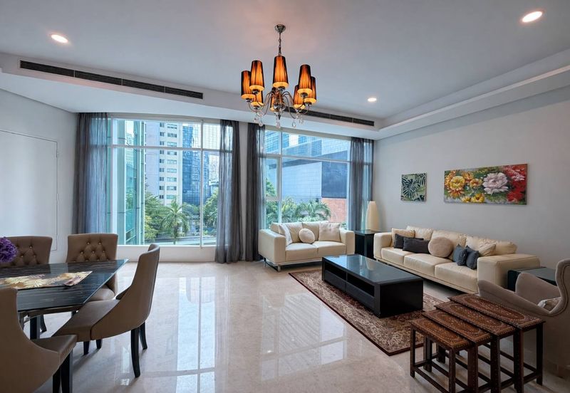 Quadro Residences