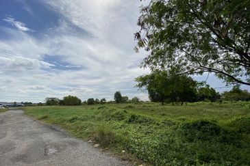 JALAN BUKIT KEMUNING