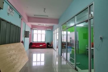 Plaza Dwitasik, Bandar Sri Permaisuri