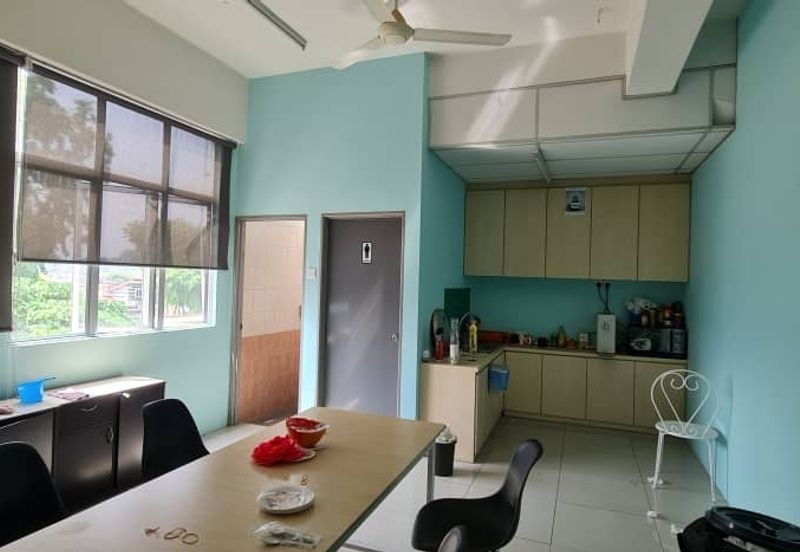 Plaza Dwitasik, Bandar Sri Permaisuri