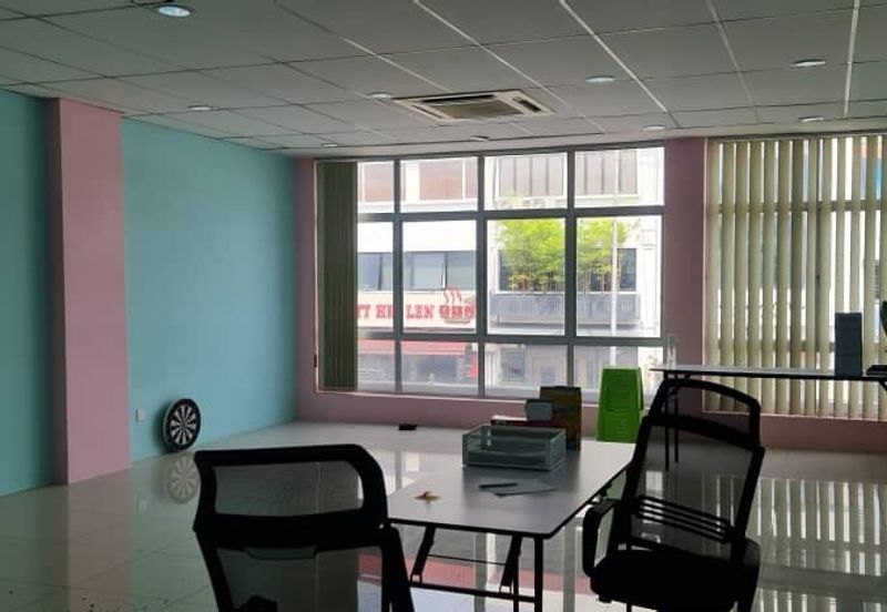 Plaza Dwitasik, Bandar Sri Permaisuri