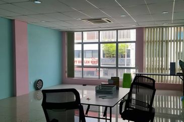 Plaza Dwitasik, Bandar Sri Permaisuri