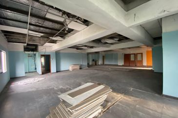 Elite 33 Signature Business Park