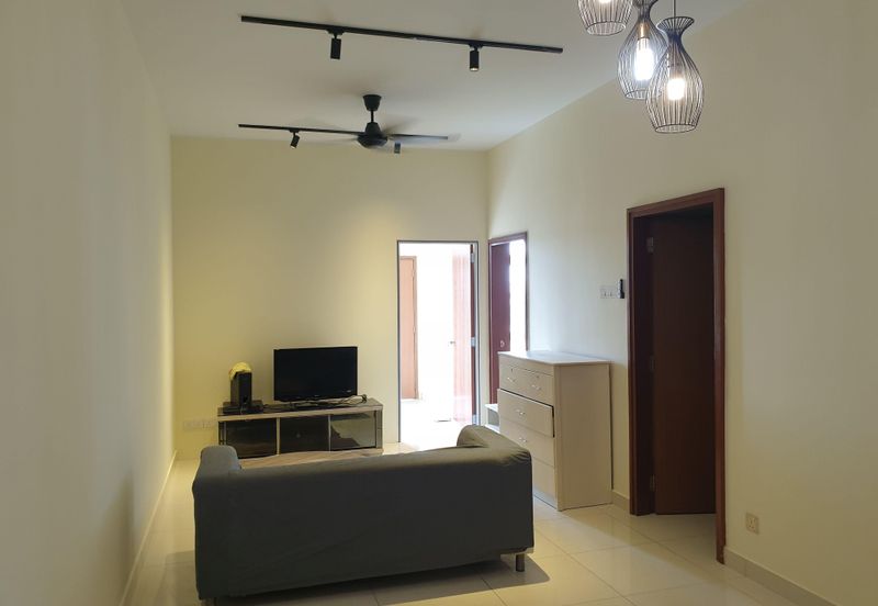 Royal Regent Sri Putramas III