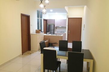 Royal Regent Sri Putramas III