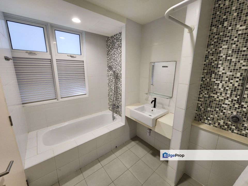 28 Dutamas, Kuala Lumpur, Dutamas