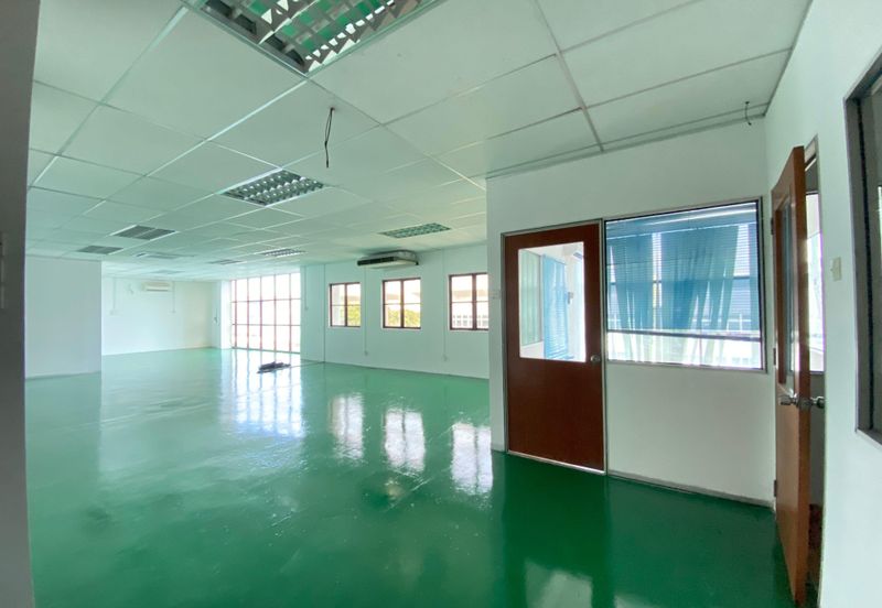 Elite 33 Signature Business Park