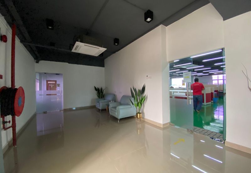 Elite 33 Signature Business Park