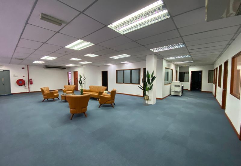 Elite 33 Signature Business Park