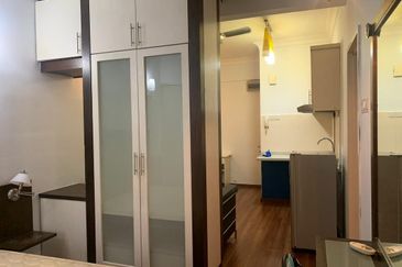 Casa Mutiara Service Apartment