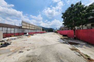 Ampang, Ampang, Kuala Lumpur, Commercial Land frontage MRR2 20k sqft