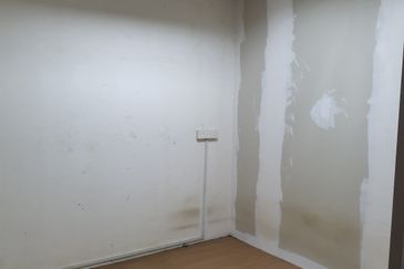 Elite 33 Signature Business Park