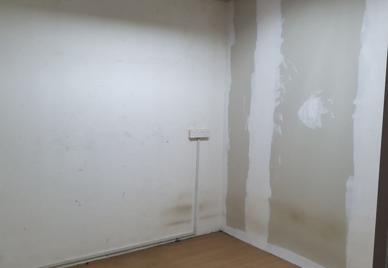 Elite 33 Signature Business Park