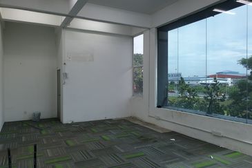 Elite 33 Signature Business Park