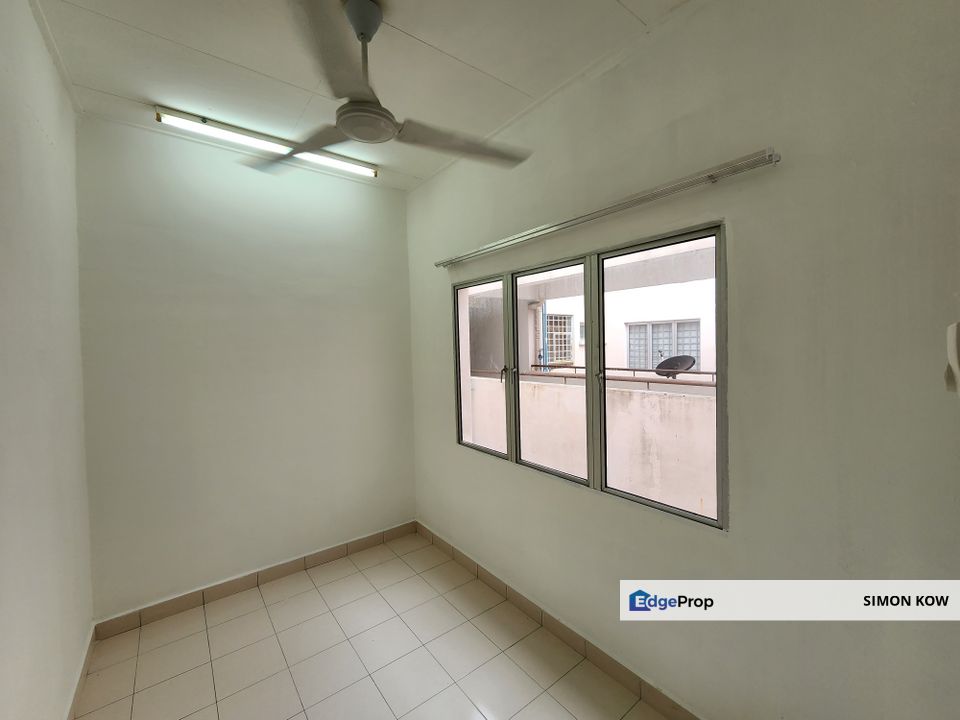 Desa Saujana Apartment, Taman Sungai Besi Indah, 5mins to The Mines, Selangor, Seri Kembangan