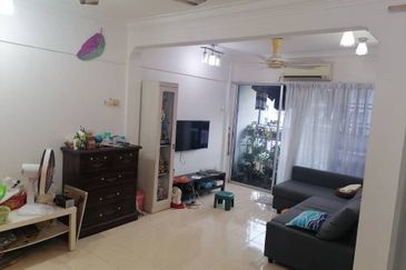 Pangsapuri Sri Ilham, Bandar Baru Seri Alam