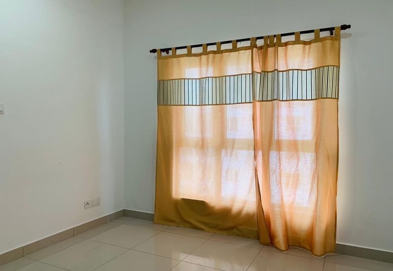 Seasons Luxury Apartments @ Amara Larkin