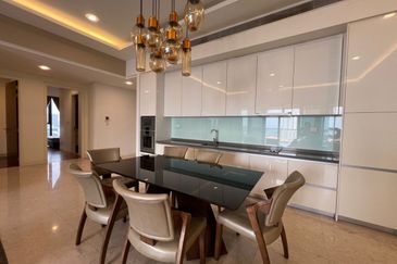 The Astaka @ 1 Bukit Senyum