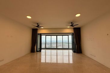 The Astaka @ 1 Bukit Senyum