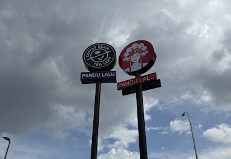 1 acre Agriculture land facing main road for rent, beside petron station Bandar Ainsdale