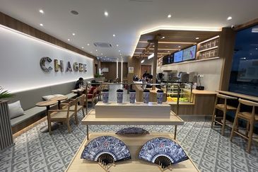 1 acre Agriculture land facing main road for rent, beside petron station Bandar Ainsdale